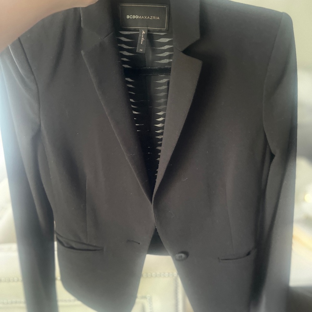 bcbgmaxazria tailored blazer jacket